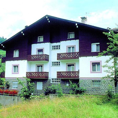 B&B Villa Ursula Moena Exteriör bild
